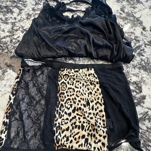 Bundle - Picture 2 of 3